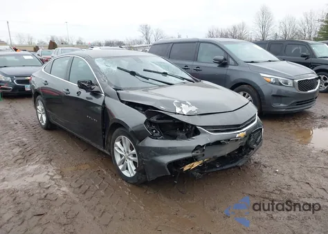 2018 Chevrolet Malibu Lt z USA, uszkodzony, nr VIN 1G1ZD5ST2JF212440